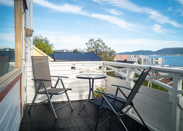 Boukersen Heim * Tromsø